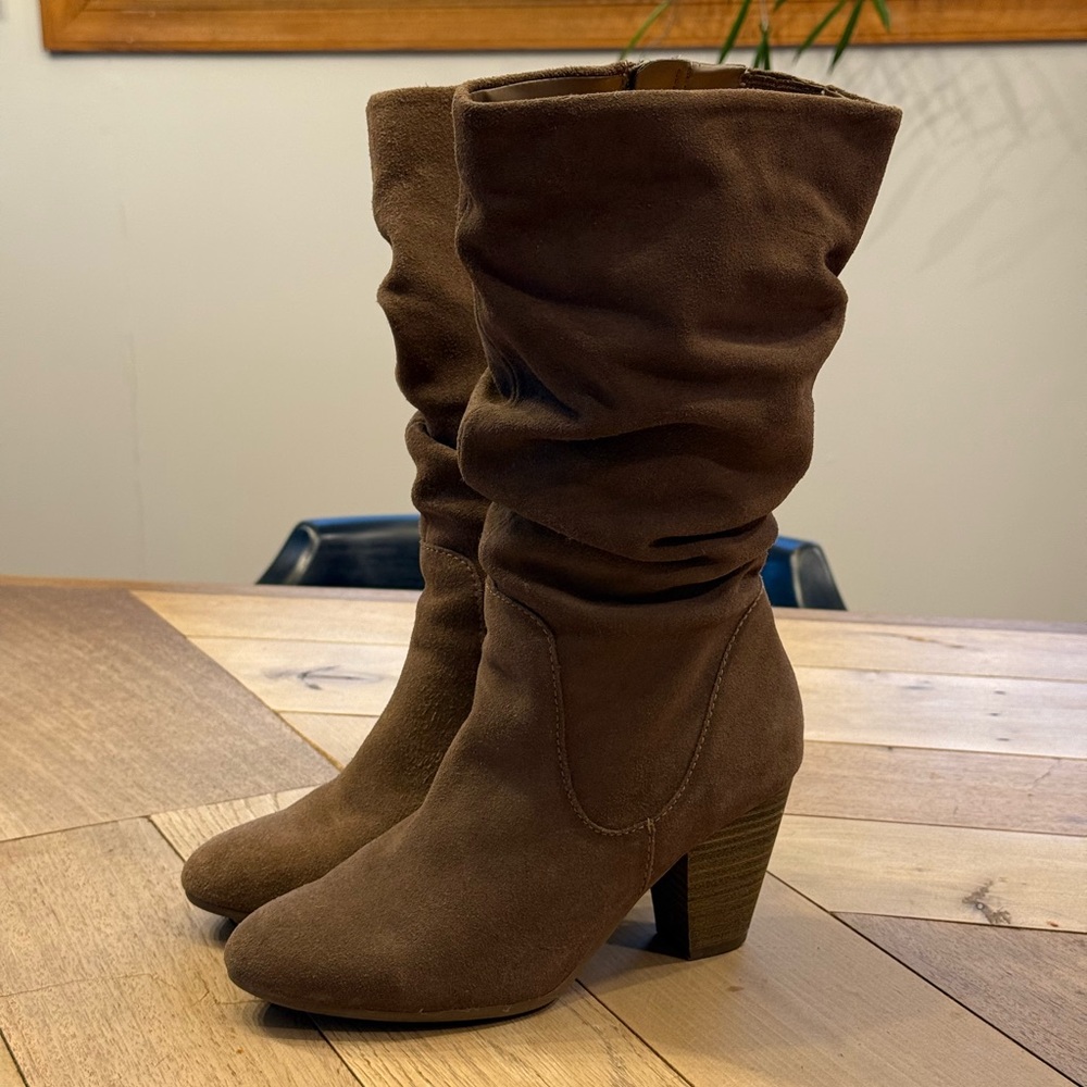 Sonoma Brown Heeled Boots